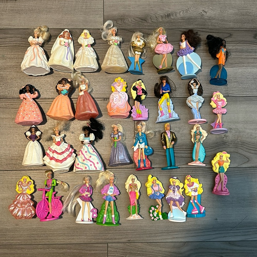32 vintage McDonalds happy meal Barbie toys from the 90’s